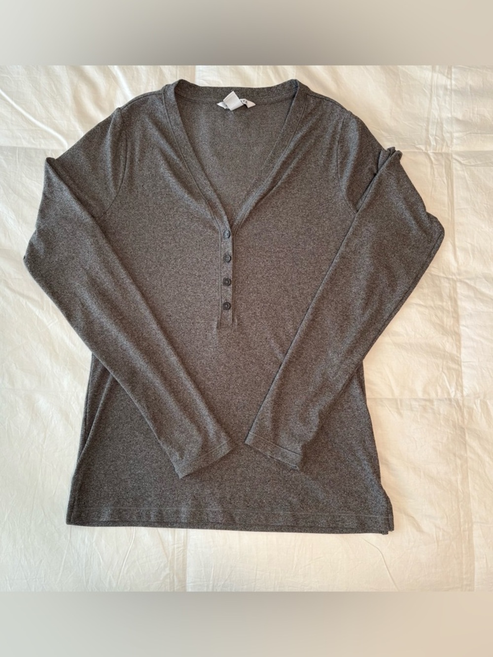 Athleta Uptempo Henley Medium Charcoal Grey Ribbed Soft Lounge Travel Top